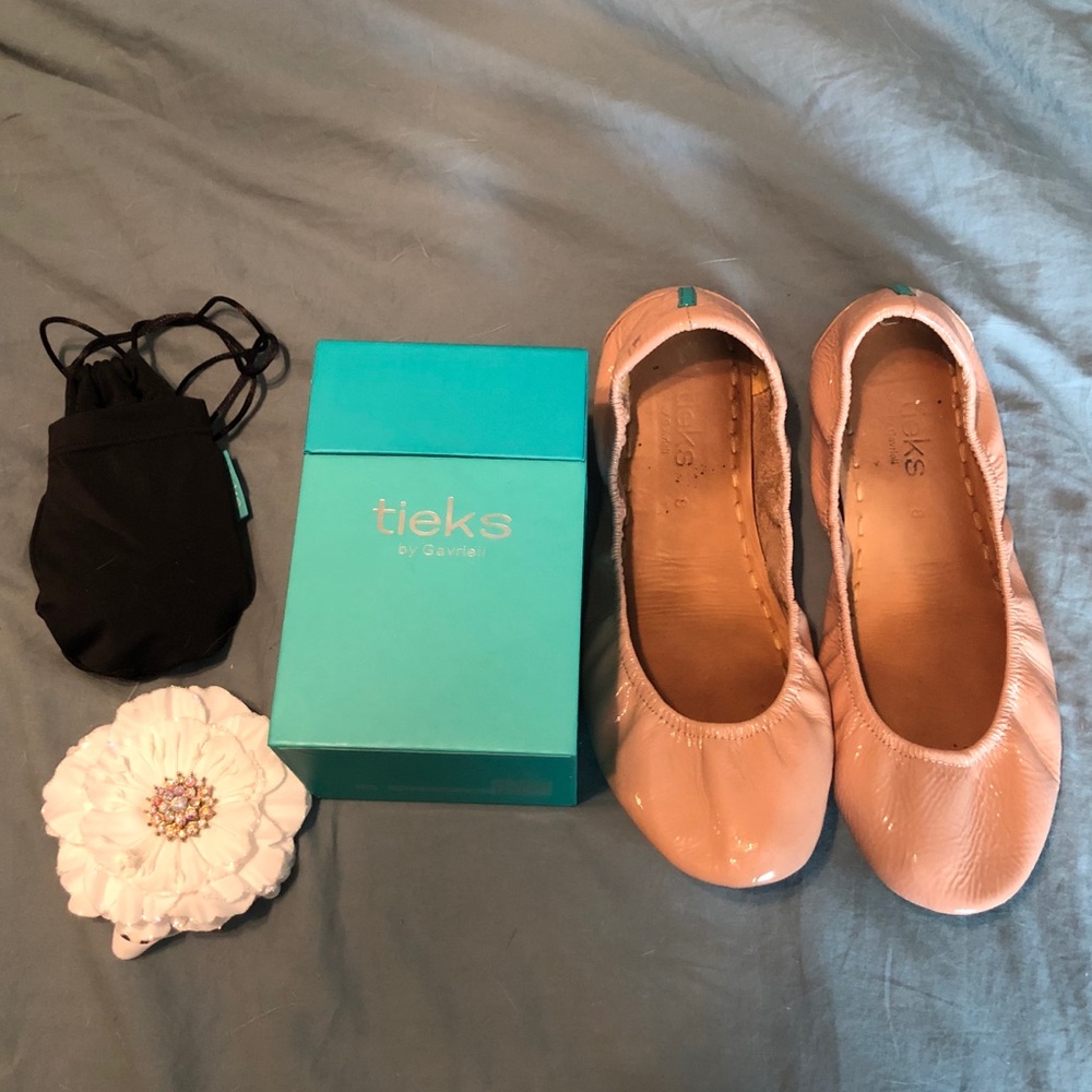 Tieks size 38 EUC patent blush - box, bag & bow